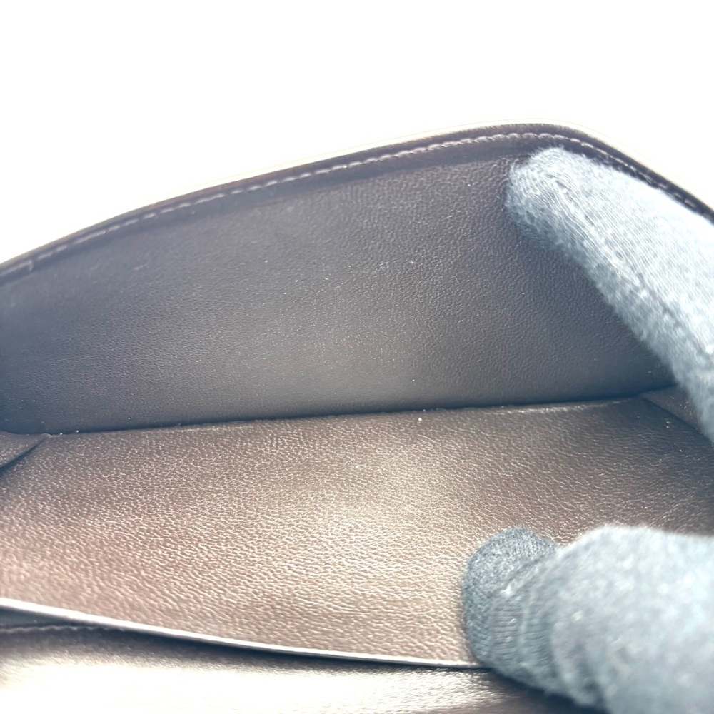 Gucci Brown and Black Clutch with Iconic Monogram - Picture 10 of 10
